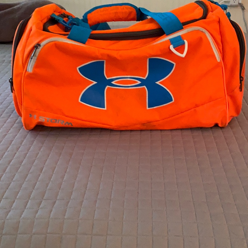 Under armour duffel bag